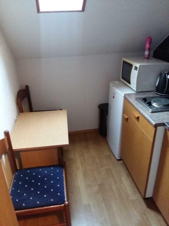 Rooms Mostanje Karlovac Eksteriør billede