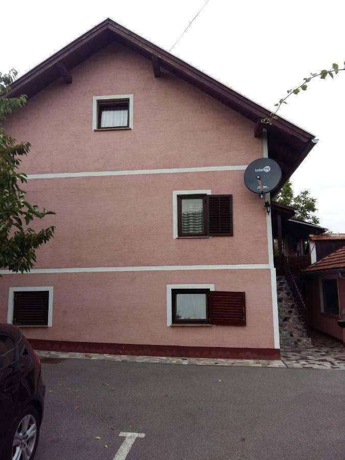 Rooms Mostanje Karlovac Eksteriør billede