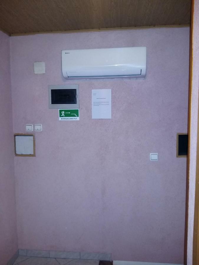 Rooms Mostanje Karlovac Eksteriør billede