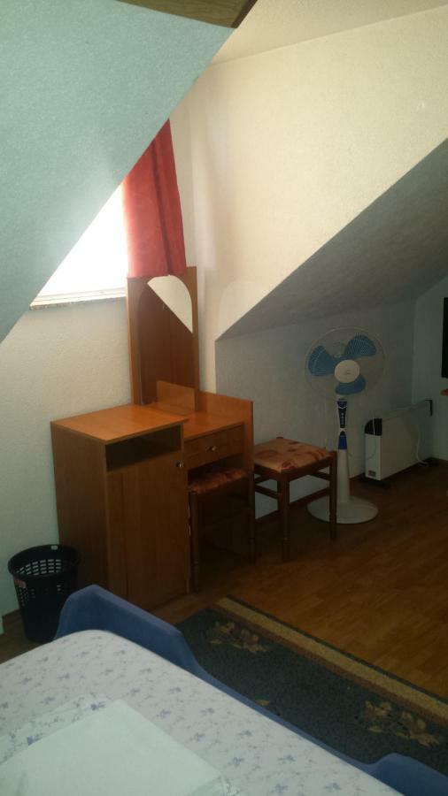 Rooms Mostanje Karlovac Eksteriør billede